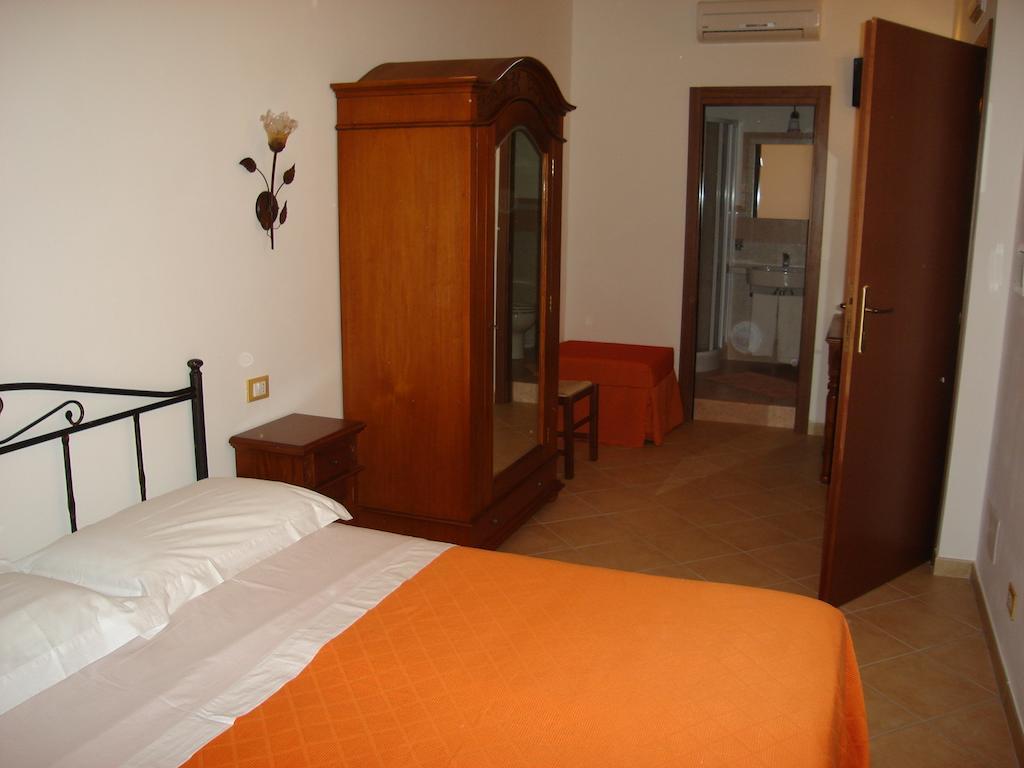 Brezza Marina Hotel San Vito Lo Capo Eksteriør billede
